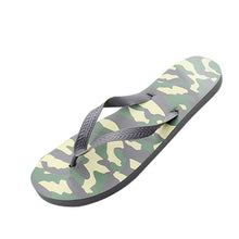 Load image into Gallery viewer, Men&#39;s Camo Flip Flops