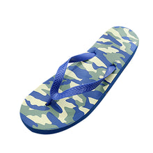 Load image into Gallery viewer, Men&#39;s Camo Flip Flops